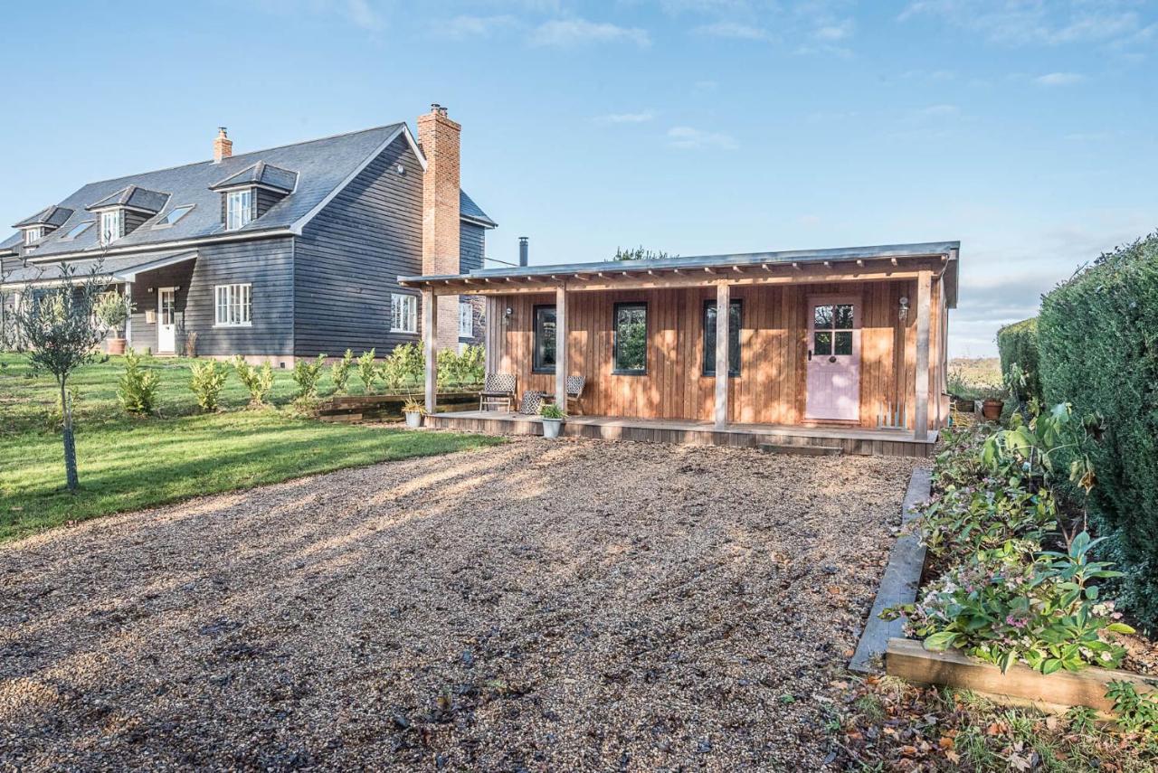 Holiday home Little Bramble,